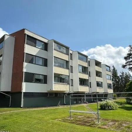 With Glazed Balcony Huoneisto